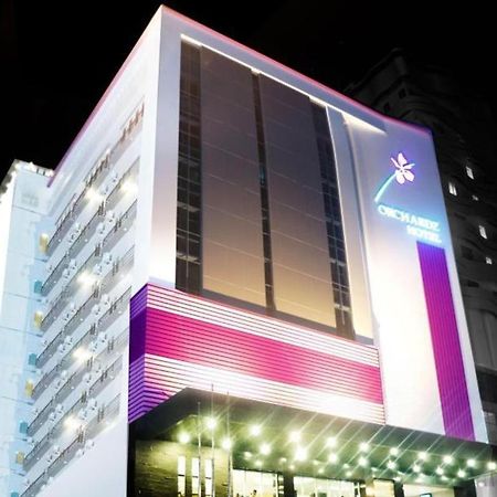 Orchardz Hotel Gajah Mada Pontianak Dış mekan fotoğraf