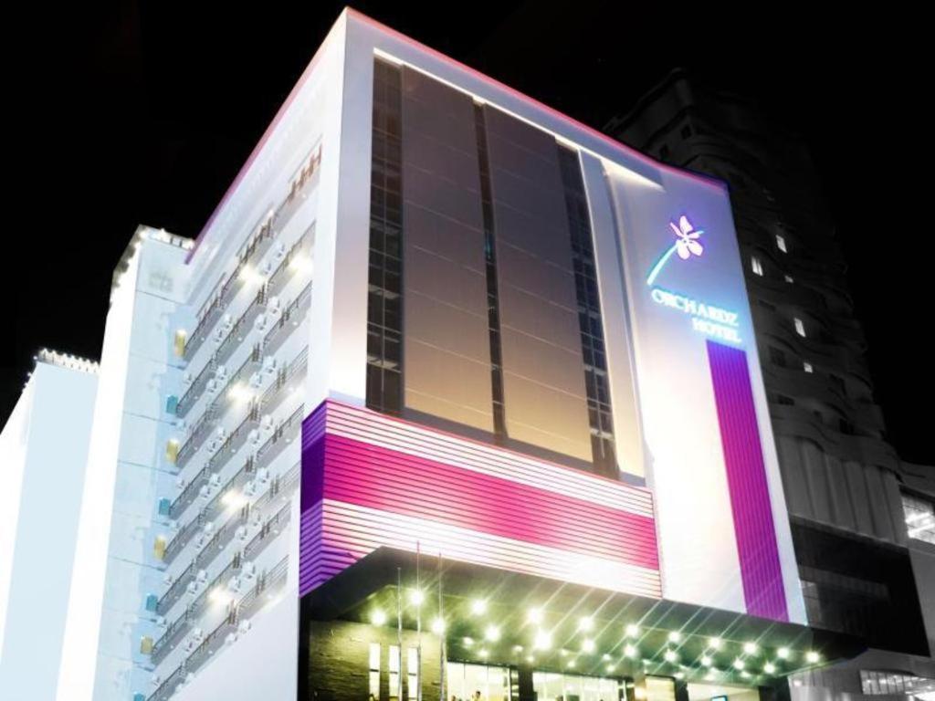 Orchardz Hotel Gajah Mada Pontianak Dış mekan fotoğraf