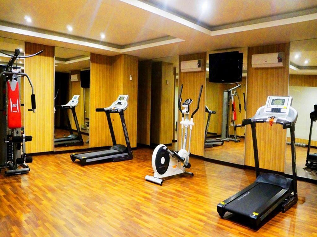 Orchardz Hotel Gajah Mada Pontianak Dış mekan fotoğraf